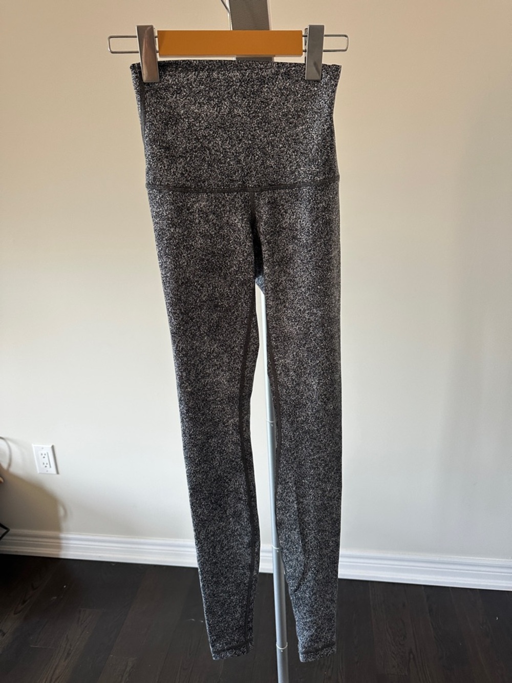 Lululemon Wunder Under Leggings